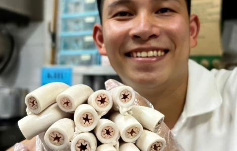 Cơ quan chức năng vẫn chưa lấy được mẫu lòng xe điếu vì quán Lòng Chát đóng cửa