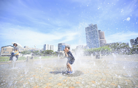 Nhật Bản miễn phí nước để ứng phó nắng nóng khắc nghiệt