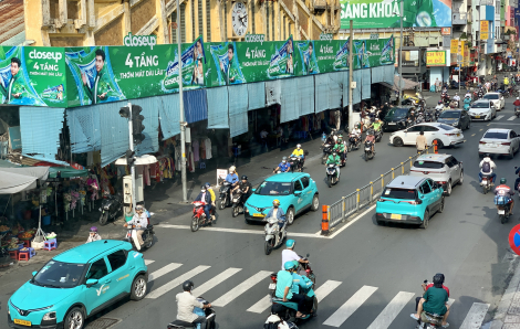 TPHCM lên kế hoạch chuyển 400.000 xe xăng sang xe điện