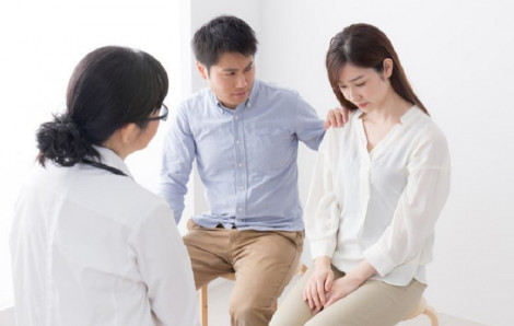 Vợ muốn kiếm con nhưng không muốn ly hôn