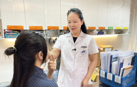 Bác sĩ “đau đầu” vì bệnh nhân dùng mỹ phẩm trôi nổi