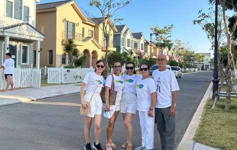 Tình già càng mặn mà