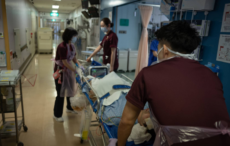 Bệnh viện Nhật Bản áp đặt các biện pháp hạn chế COVID-19