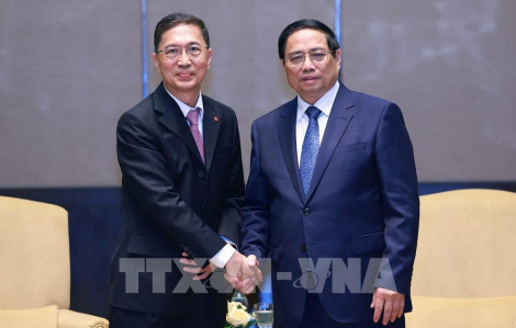 Thủ tướng Phạm Minh Chính làm việc với các doanh nghiệp hàng đầu Malaysia