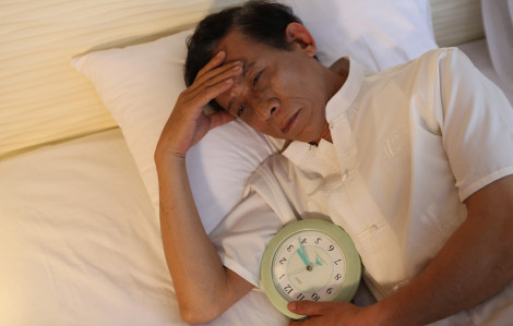 Trị mất ngủ bằng cách nào để có hiệu quả lâu dài?