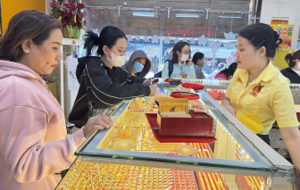 Vàng SJC giảm 2,5 triệu đồng/lượng