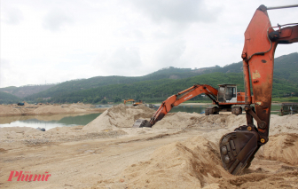 Cát lên 800.000 đồng/m3 nhưng không có để mua