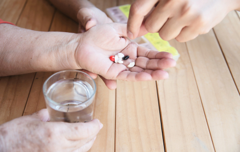 Tùy tiện cho trẻ dùng kháng sinh gây hậu quả khôn lường