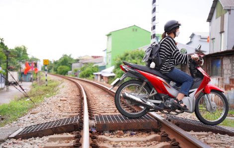 Xóa “lối đi tử thần” qua đường sắt, cách nào?