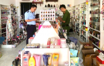 Phát hiện hơn 2.000 sản phẩm mỹ phẩm không rõ nguồn gốc