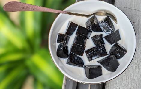 Mùa hè và lát thạch đen mát lành từ miền sơn cước