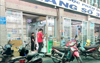 “Chợ thuốc” TPHCM im ắng, khác lạ