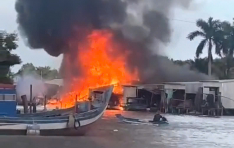 Cà Mau: Cháy lớn tại một cây xăng ở Đất Mũi