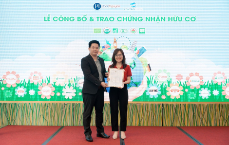 Công ty Phan Nguyễn nhận chứng nhận Hữu cơ quốc tế, cột mốc trên hành trình vì sức khỏe người tiêu dùng