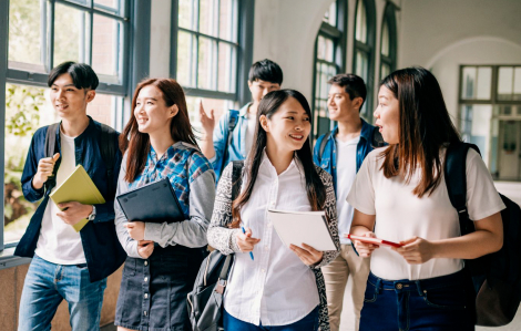 Đại học Sài Gòn cấm sinh viên mặc hở hang, thể hiện tình cảm quá mức trong trường