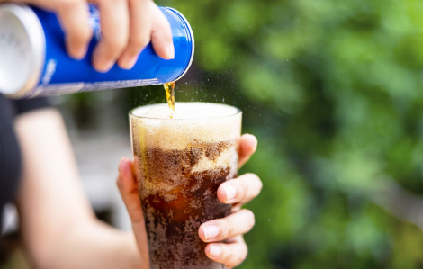 Đồ uống có đường dần trở thành mối đe dọa sức khỏe toàn cầu