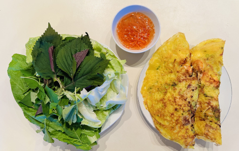 Gần mùng Năm tháng Năm, nhớ bánh xèo của mẹ