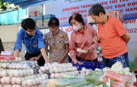 “Siêu thị yêu thương” chăm lo cho nhiều gia đình thuộc diện khó khăn