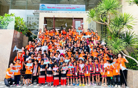 Chàng kỹ sư viết ước mơ cho trẻ em vùng cao