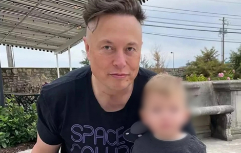 Elon Musk lại vướng tin đồn có con với ca sĩ Nhật Bản