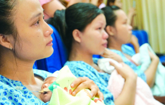 Từ hôm nay các cặp vợ chồng có quyền tự quyết định số con