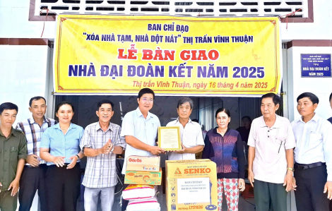 Không còn nhà tạm trên vùng sông nước miền Tây