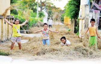 Những mùa hè đầy ám ảnh