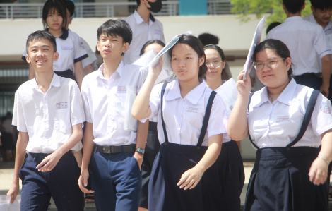 Đề thi tiếng Anh dễ thở, có thí sinh chỉ mất hơn 30 phút làm bài