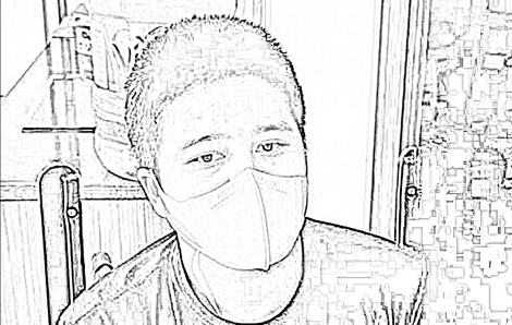 Phá đường dây buôn bán tai nghe Marshall, đồng hồ Omega giả