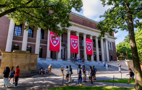 Tòa án Mỹ dừng lệnh cấm sinh viên nước ngoài tại Harvard của Tổng thống Trump