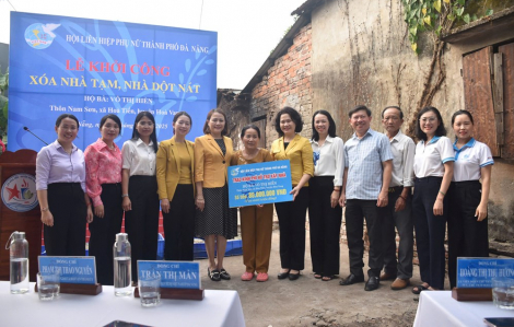 Hội Phụ nữ TP Đà Nẵng hỗ trợ 670 triệu đồng xây mới, sữa chữa 17 căn nhà cho hội viên