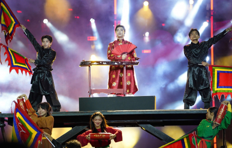 "Dát vàng lỗ tai" tại đêm nhạc Vinh quang Công an Nhân dân Việt Nam