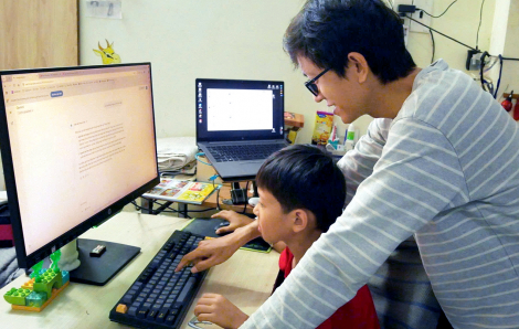 Giáo viên và cha mẹ học sinh phải biết dùng AI