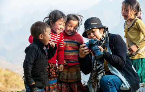 Những cánh hải âu không mỏi