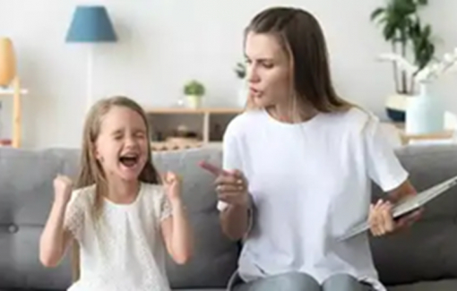 Thiết bị thông minh có thể tác động xấu đến tâm lý trẻ em