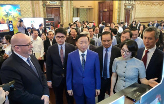 TPHCM hợp tác với AMD phát triển công nghệ cao và trí tuệ nhân tạo (Al)