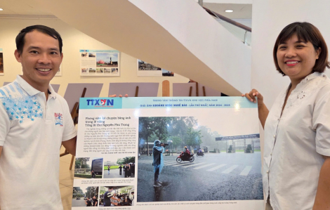 Trao giải cuộc thi ảnh “Khoảnh khắc nghề báo”