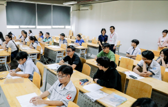 8.000 suất học bổng trị giá trên 70 tỉ đồng cho tân sinh viên Trường đại học Văn Lang