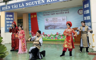 Trao truyền văn hóa truyền thống: Sai một li, lệch một thế hệ