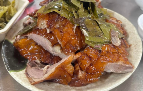 Kỳ Lừa - chợ đêm của người đã no mà vẫn thấy thèm