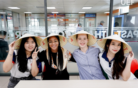 Kỳ nghỉ hè của sinh viên quốc tế trên đất Việt