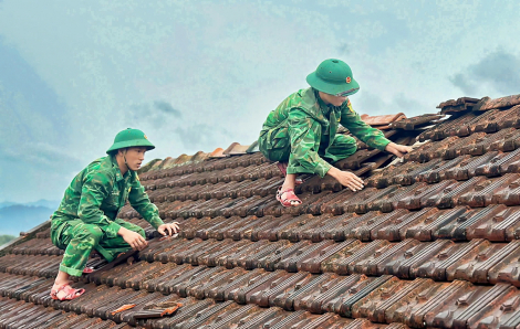 Miền Trung: Mưa lũ trái mùa cuốn đi tài sản và nguồn sống của dân