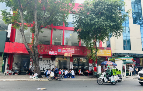 Giá cho thuê mặt bằng bán lẻ đã giảm hơn 20% so với trước dịch COVID-19