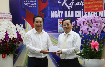 Chủ tịch UBND TPHCM thăm, chúc mừng các cơ quan báo chí dịp 21/6