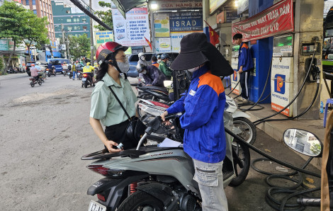 Giá xăng dầu đồng loạt tăng