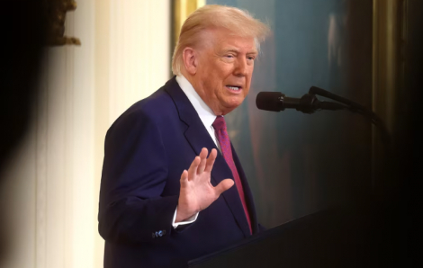 Tổng thống Donald Trump: Sơ tán khỏi Tehran ngay lập tức