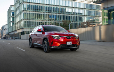 Xuyên Việt bằng VinFast VF 8: Máy khỏe “bao” trèo đèo lội suối, không lo sạc, không lo phí