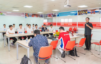 HUTECH tăng cường hợp tác doanh nghiệp Nhật Bản, sinh viên Chương trình Việt - Nhật hưởng lợi