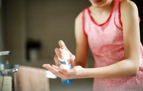 Làm đẹp trên TikTok dành cho giới trẻ: Gây hại và tốn kém