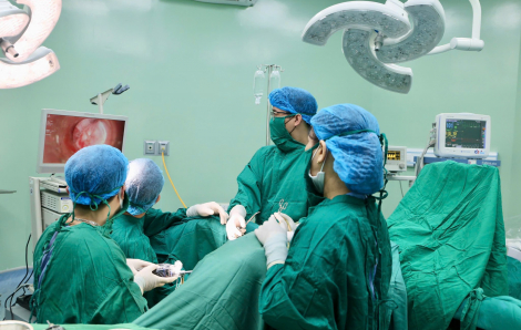 Bé gái có 2 tử cung, 1 quả thận vì mắc dị tật bẩm sinh hiếm gặp